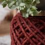 Kép 2/3 - MyPouf Royal 888 Bordó színű kör alakú pouf ülőke