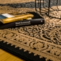 Kép 2/5 - myPalace 160 Arany fekete mintás luxus szőnyeg